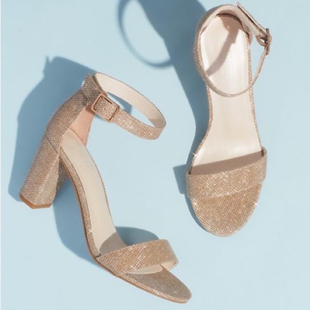 Block heel ankle strap sandal Wmns size 11